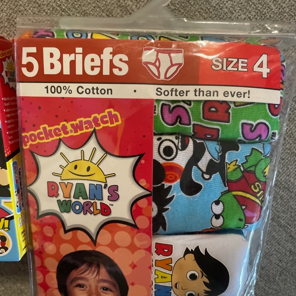 NIP Ryan’s World Boys Size 4 Underwear Briefs 5 Pk - Picture 4 of 9